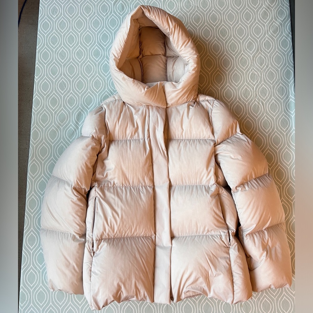 Uniqlo Ultra Light Down Puffer Parka - Picture 2 of 9